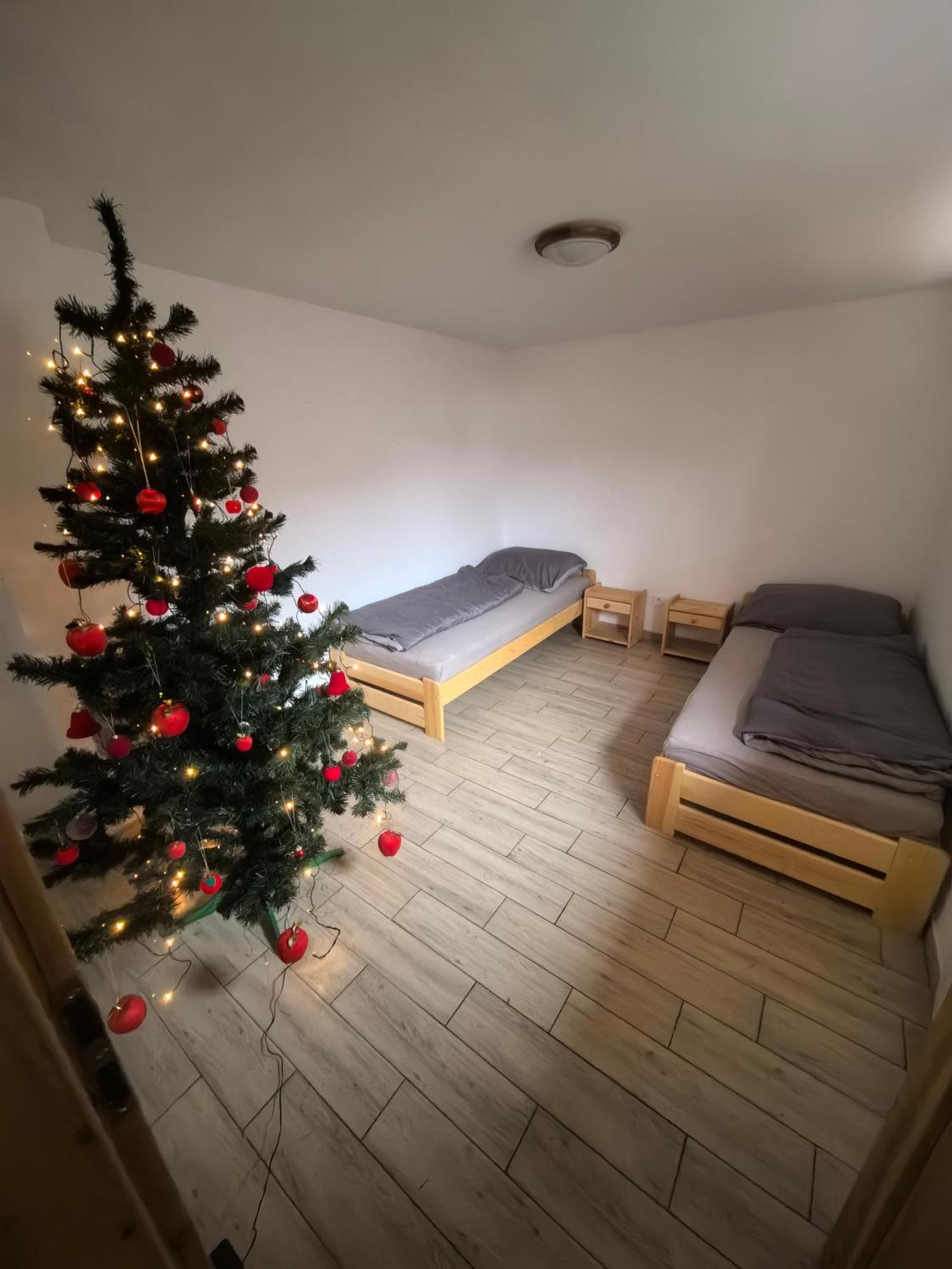 Chata Gejza Guest House Prasnik Екстериор снимка